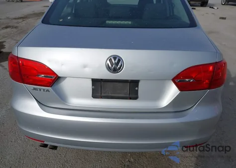 2012 Volkswagen Jetta 2.0L S z USA, uszkodzony, nr VIN 3VW2K7AJ9CM362152